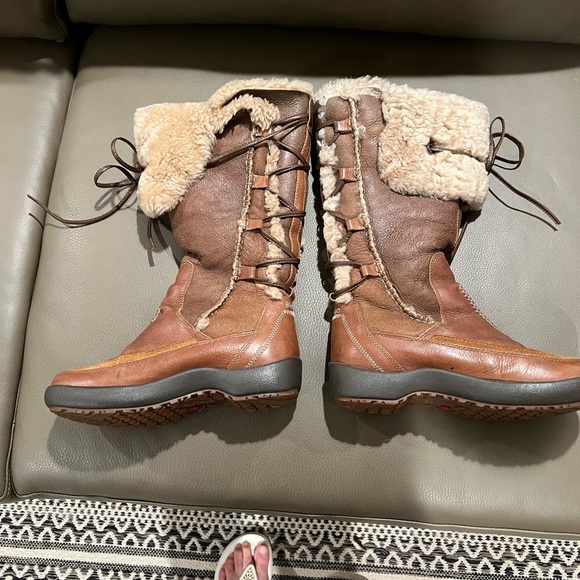 Blondo leather and sheepskin winter boots. - Picture 7 of 8